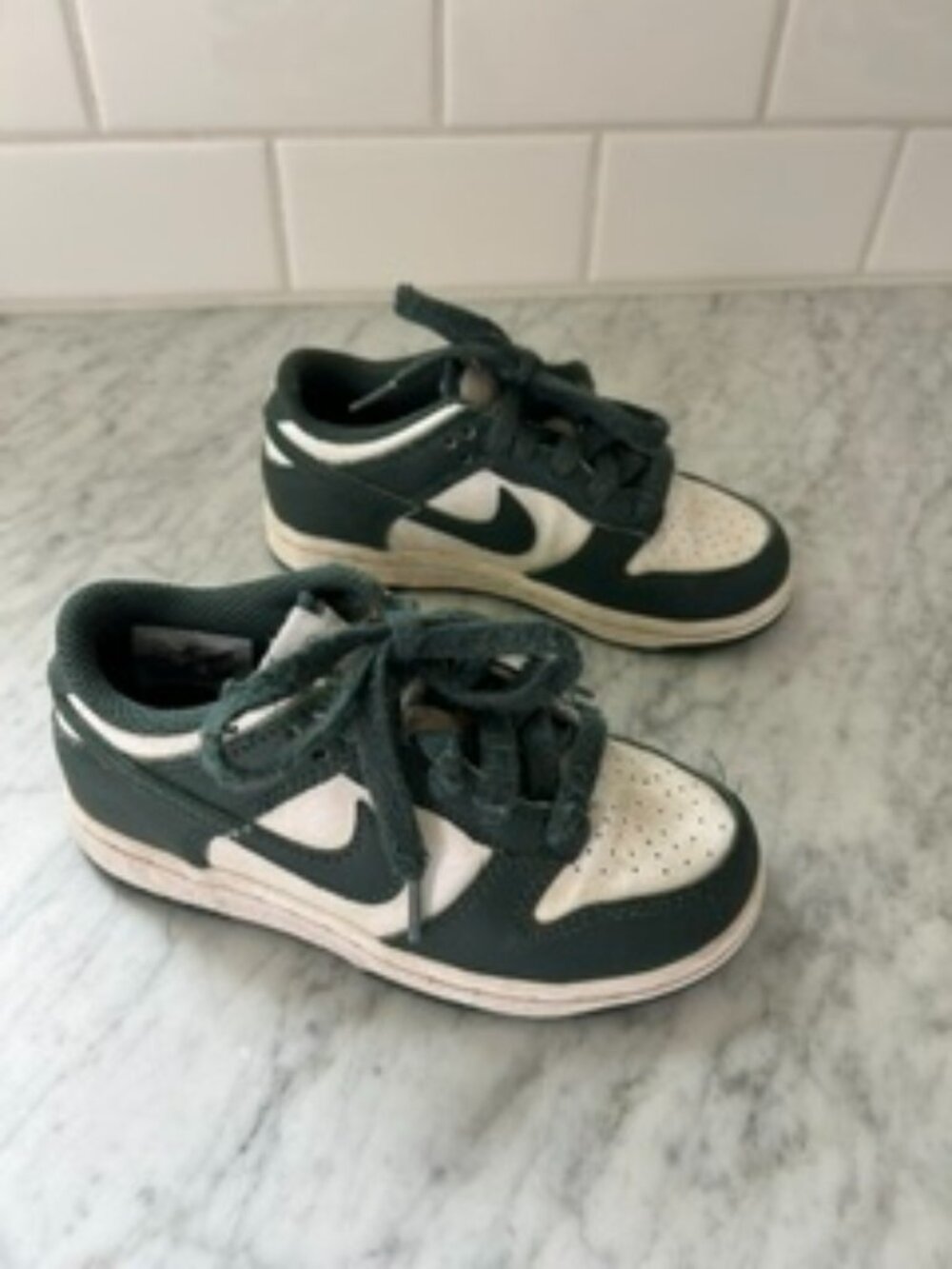 RARE Nike Vintage Green/White Kids' Dunk Low Basketball Size 10.5M Toddler